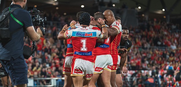 Panthers withstand Dolphins scare to go top of table