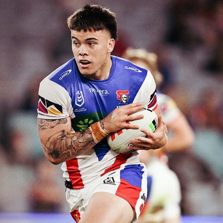 Dolphins bolster forward pack with Su'a signing