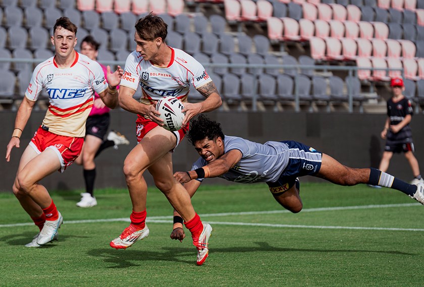 Seth Carpenter gets behind the defence to score his second try.