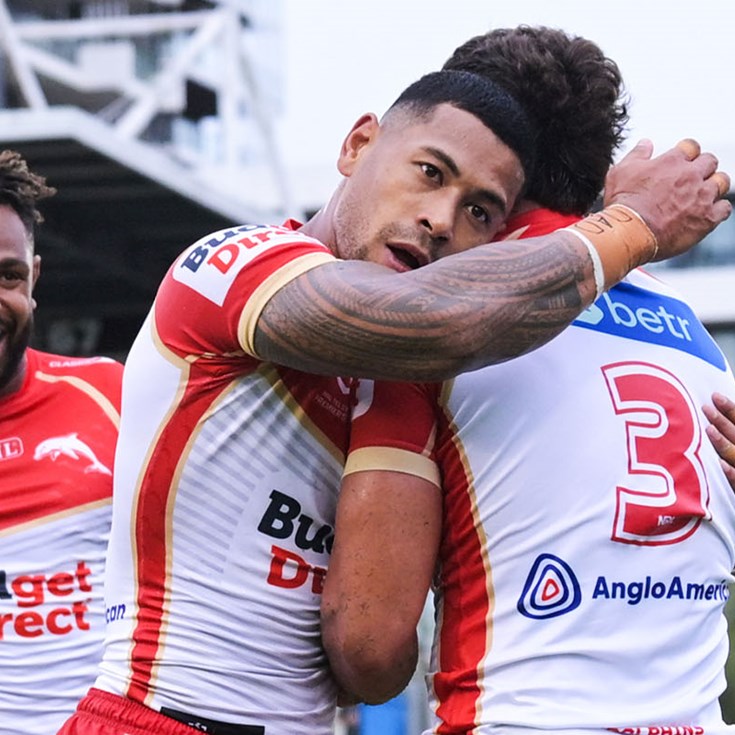 Dolphins dominate Sharks 38-10 to secure back-to-back wins