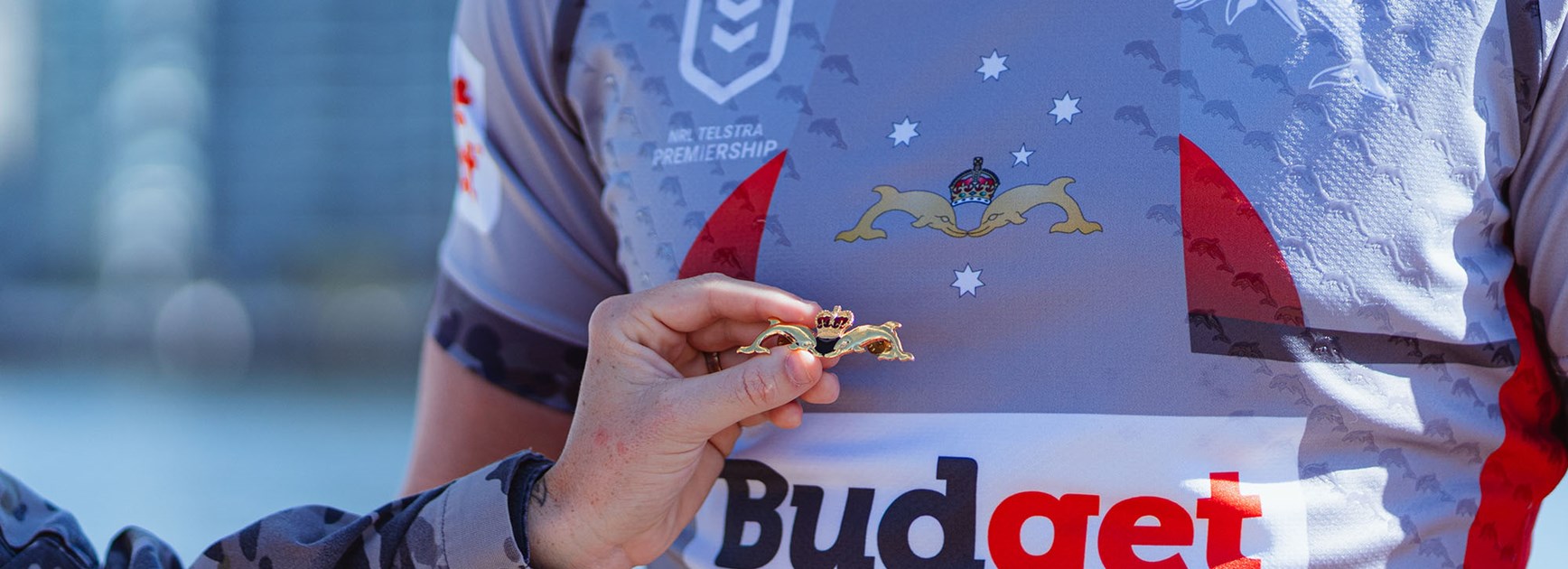 Lest We Forget: Dolphins Honour ANZAC Spirit