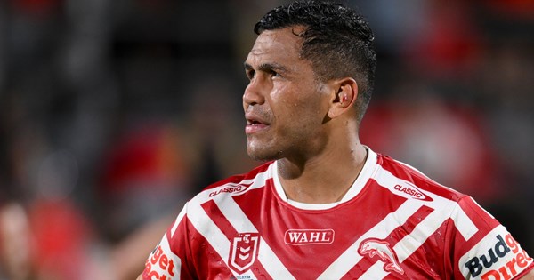 Dolphins prop Daniel Saifiti forced into medical retirement at 30 after shoulder fails to recover